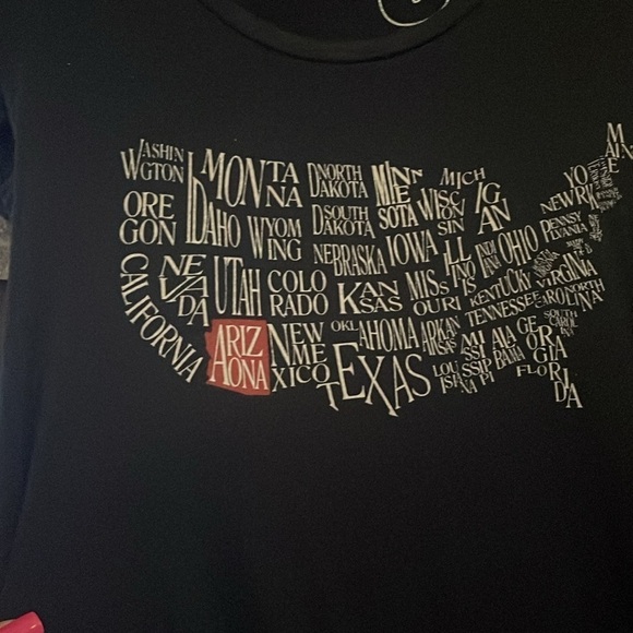 Colorbear black, T-shirt with map of the U.S.A.  Highlighting Arizona. Small - Picture 3 of 7